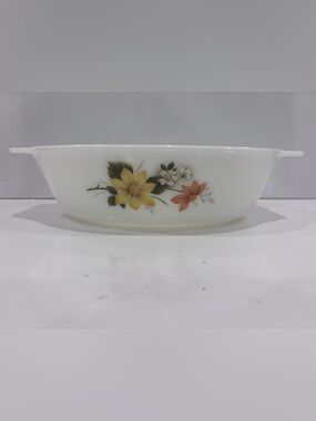 Vintage PYREX/JAJ 9" "Autumn Glory" Oval Casserole Dish 11A Made in England 1969